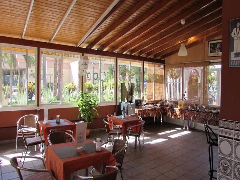 Apartamentos Alta Puerto de la Cruz  Puerto de la Cruz (Tenerife)