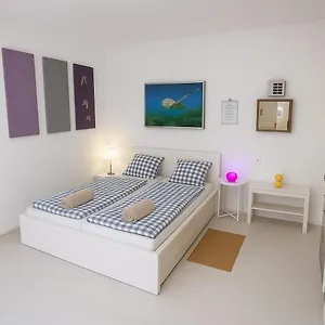 Apartament Fantastico Ruhige Top-lage, Balkon Oder Terrasse, Gratis Parkplatz & Klimaanlage, Ideal Fuer Paare Und Alleinreisende, Puerto de la Cruz (Tenerife)