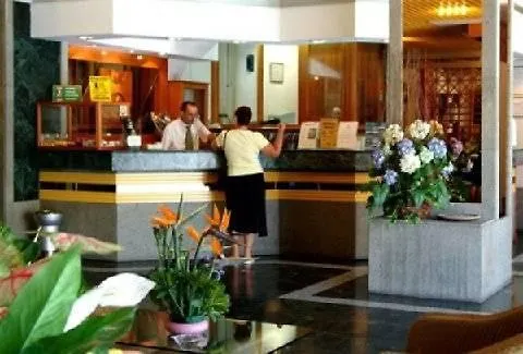 Apartamentos Alta Puerto de la Cruz  Puerto de la Cruz (Tenerife)